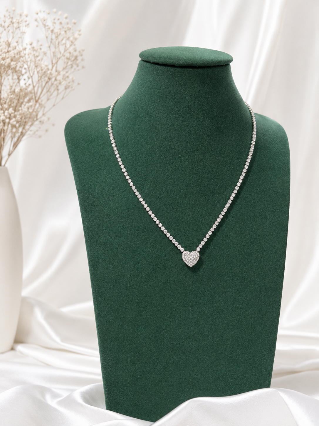 Collana Bloom